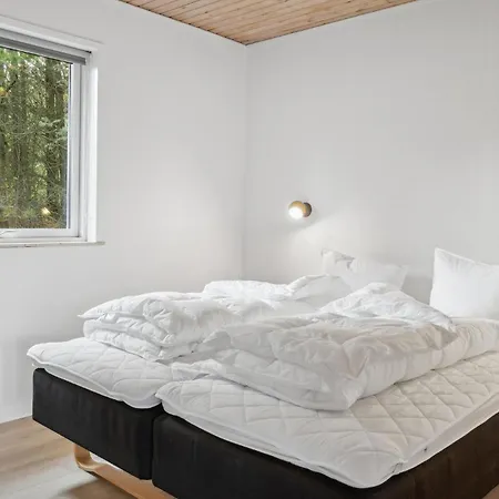 Дом отдыха 3 Bedroom Awesome In Romo *